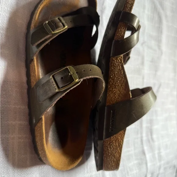 GUC Birkenstock Mayari Sandals. 39N / 8.5 - Picture 6 of 12